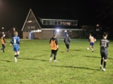 Training S.K.N.W.K. JO19-1 op het oude trainingsveld (19/23)